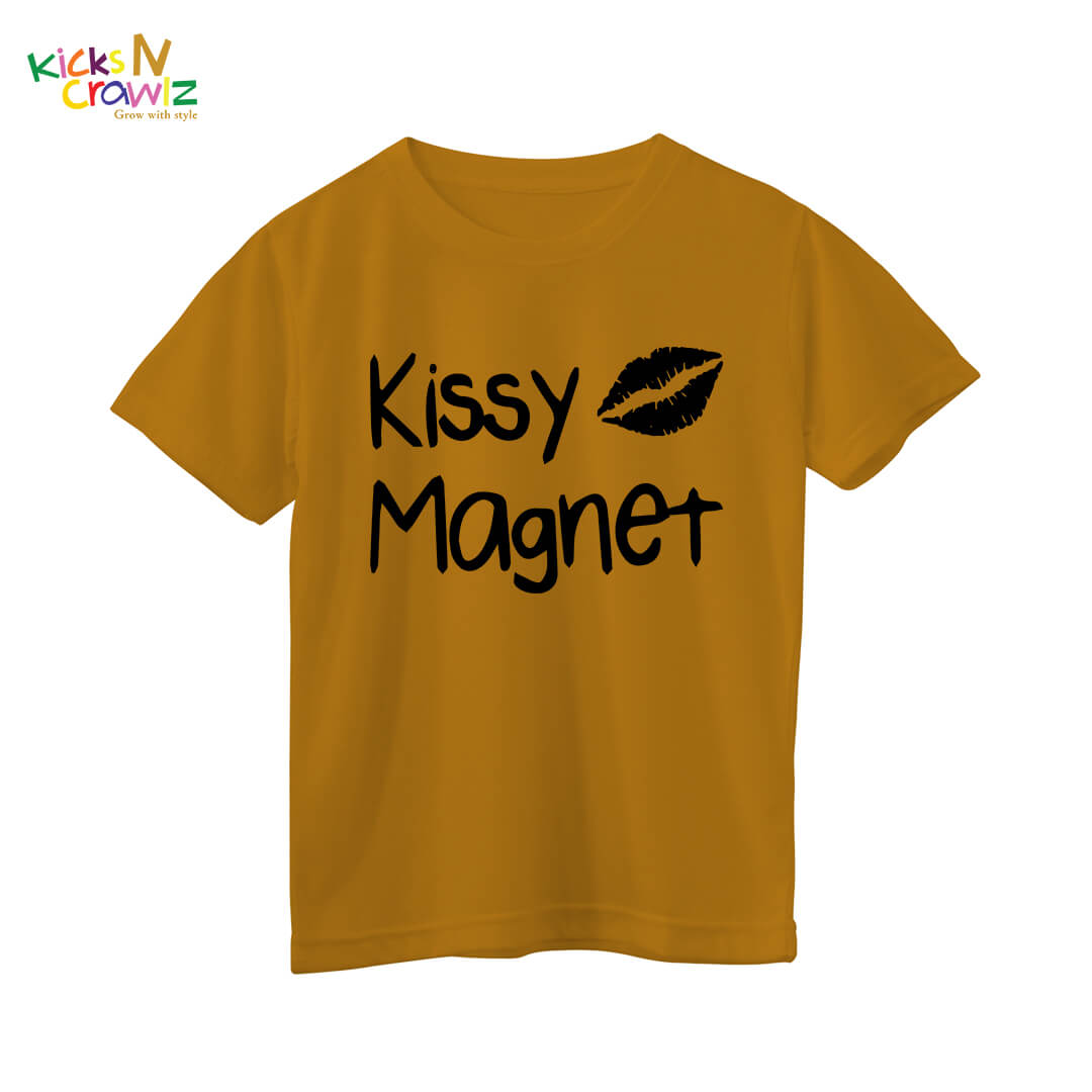Kissy Magnet Baby Tee